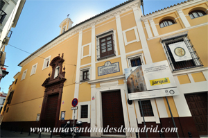 Sevilla, Entrada principal al Hospital del Pozo Santo