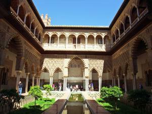 Reales Alczares, Patio de las doncellas