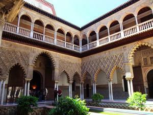 Reales Alczares, Patio de las doncellas
