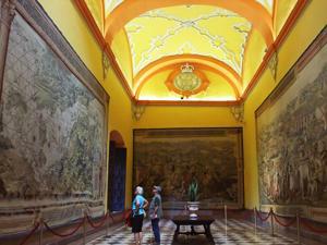 Reales Alczares, Sala de Tapices