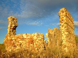 Talamanca de Jarama, Antiguo templo de Campoalbillo