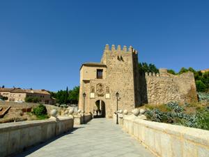 Toledo, Puente de San Martn, entrada a la ciudad