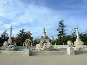 Tren de la Fresa y Aranjuez, Fuente de Hrcules y Anteo